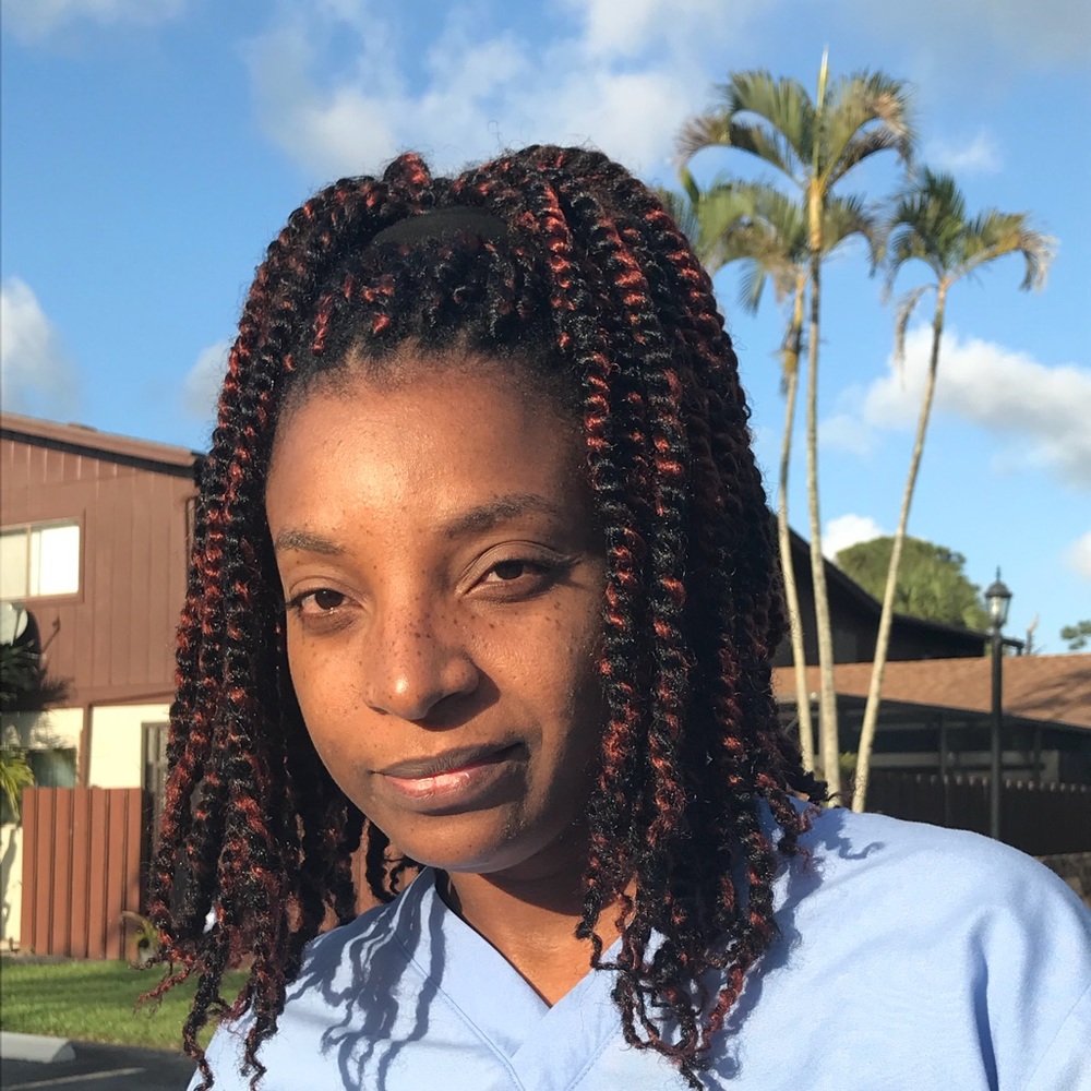 Meet your Posher, Lovely